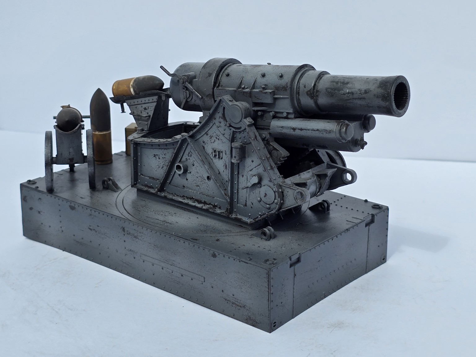 42 cm Gamma Mörser – pohľad 3