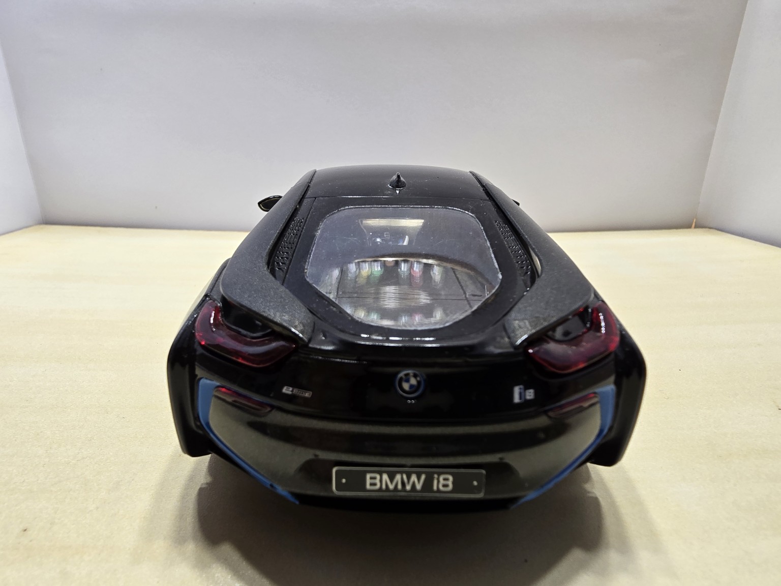 BMW i8 – zadný pohľad