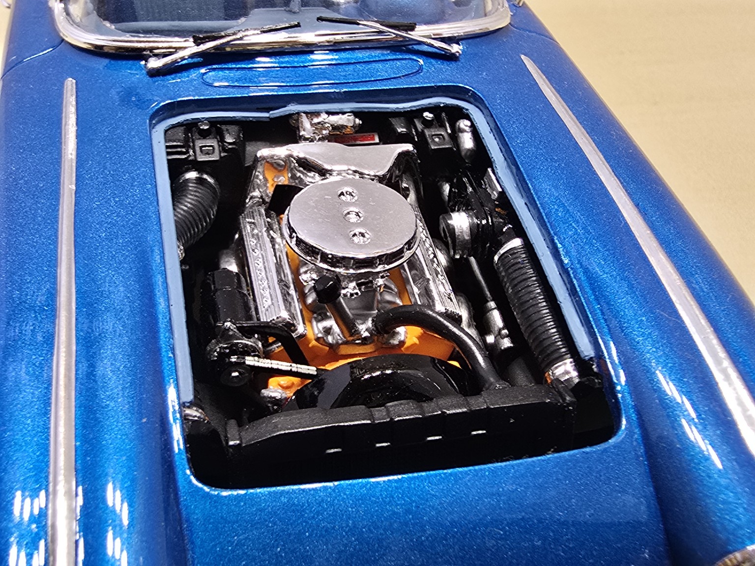 Chevrolet Corvette 1958 – detail motora