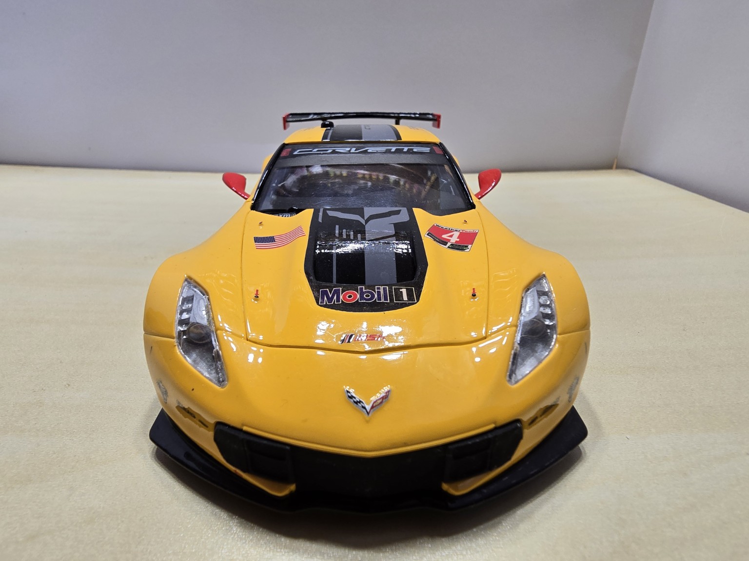 Chevrolet Corvette C7.R – predný pohľad
