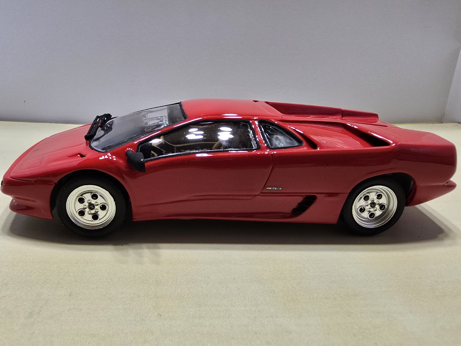 Lamborghini Diablo – fotografia 2