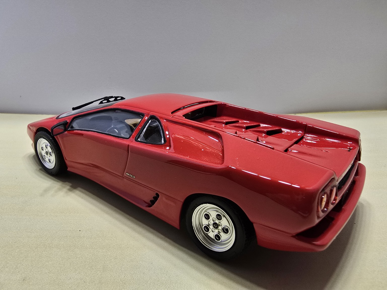 Lamborghini Diablo – fotografia 3