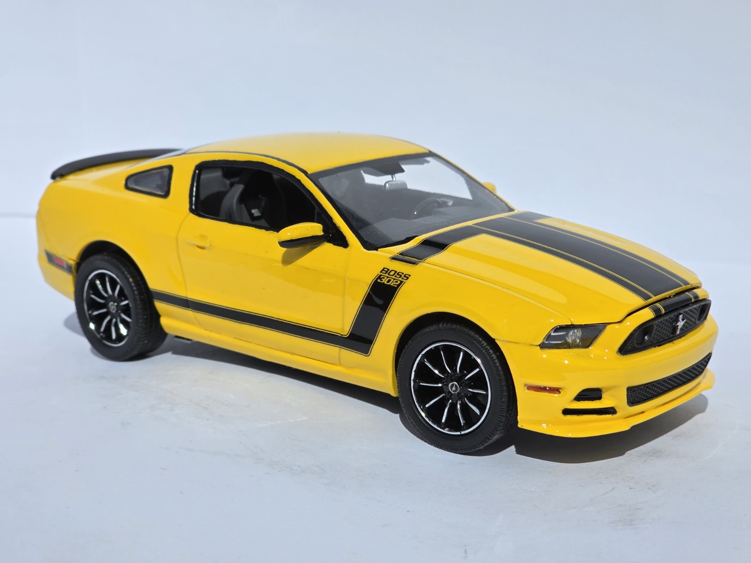 Ford Mustang Boss 302 – pohľad 6