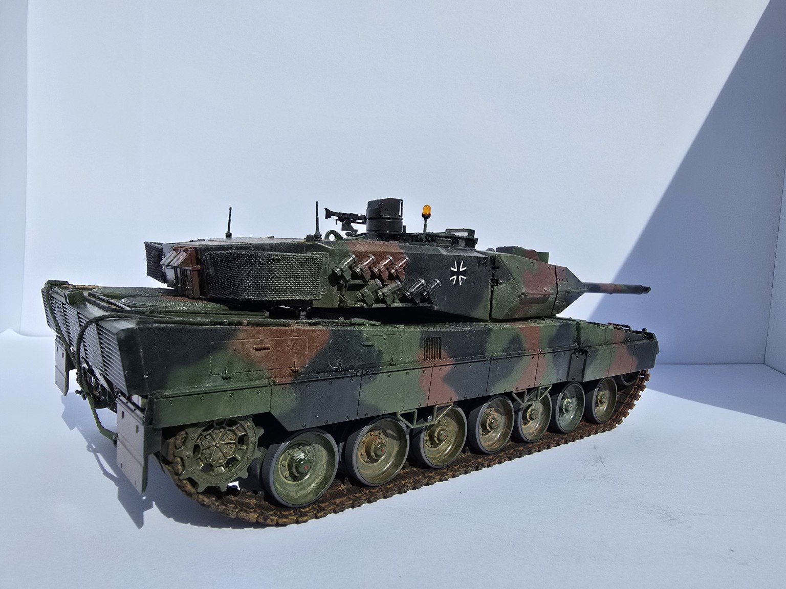 Leopard 2 A6 – pohľad 8