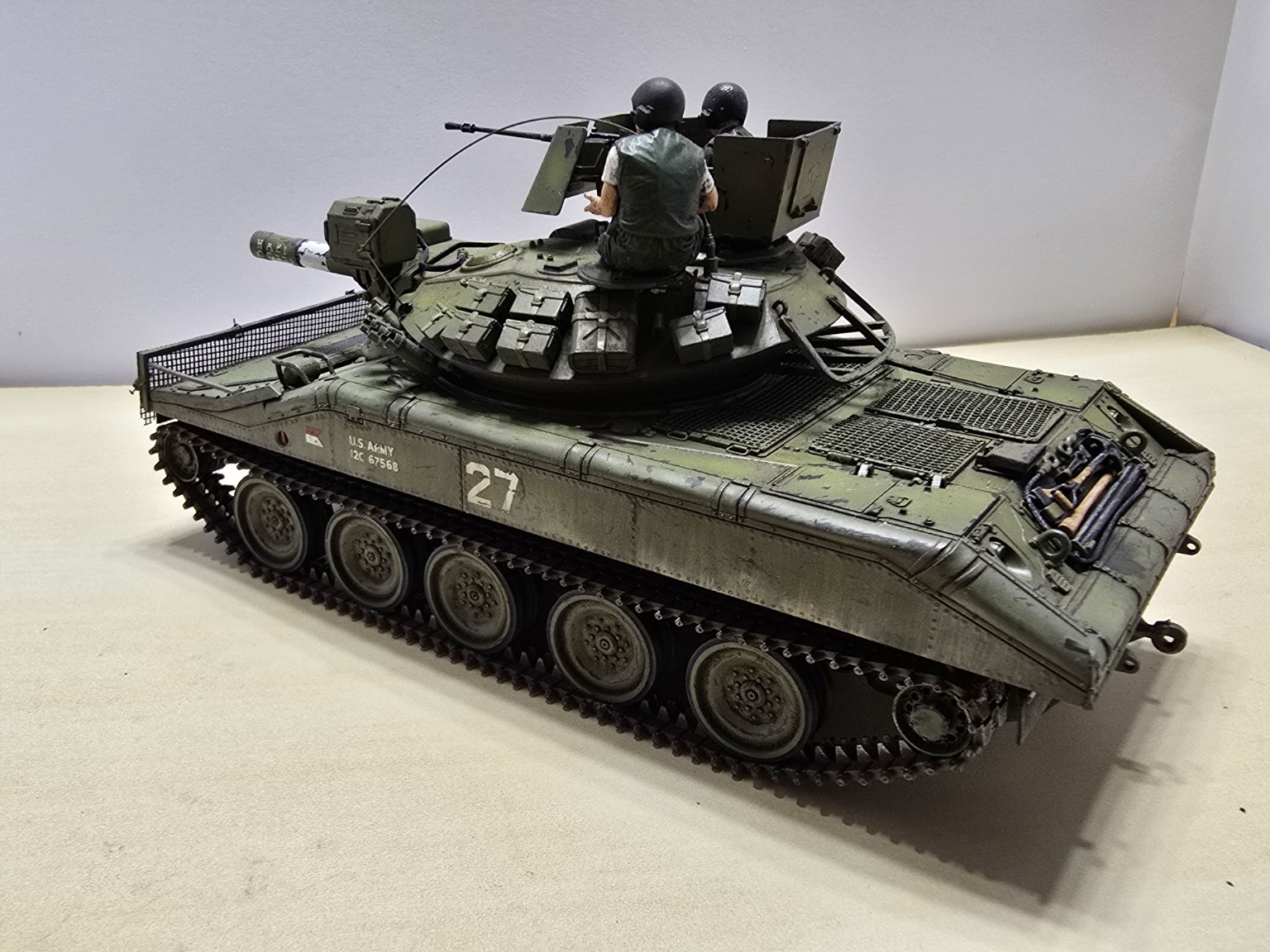 M551 Sheridan – zadný šikmý pohľad