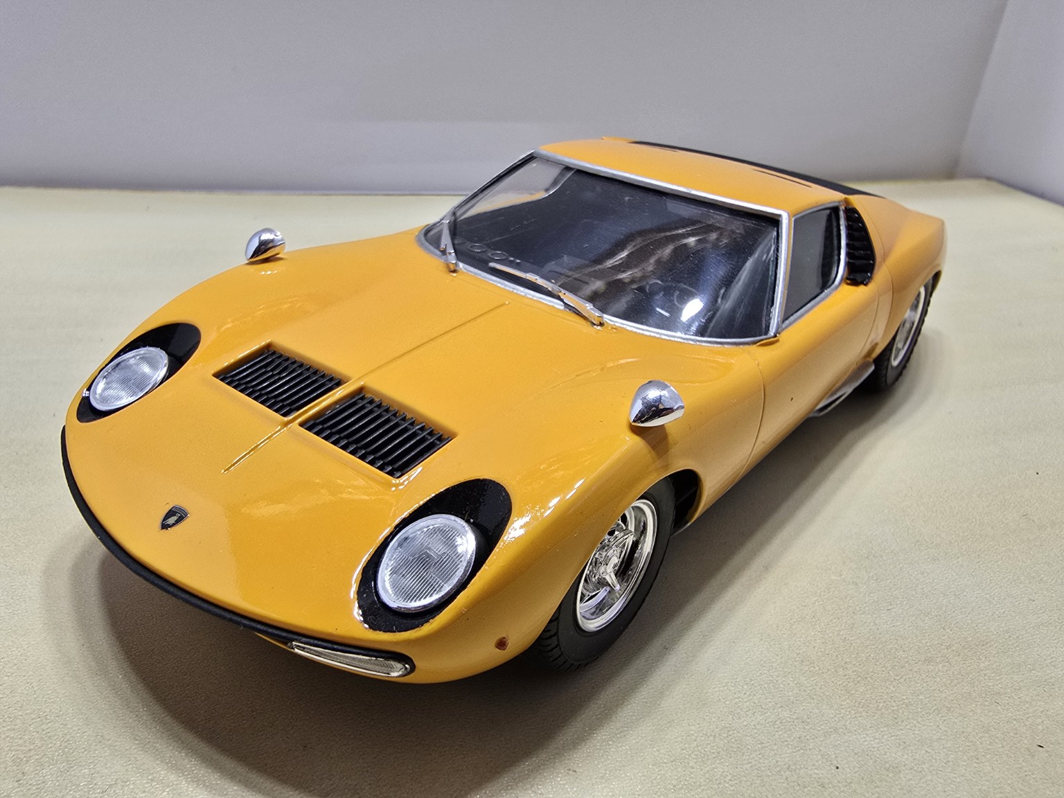 Lamborghini Miura – fotografia 1