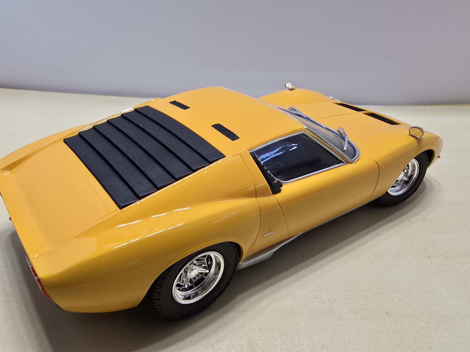 Lamborghini Miura – fotografia 5