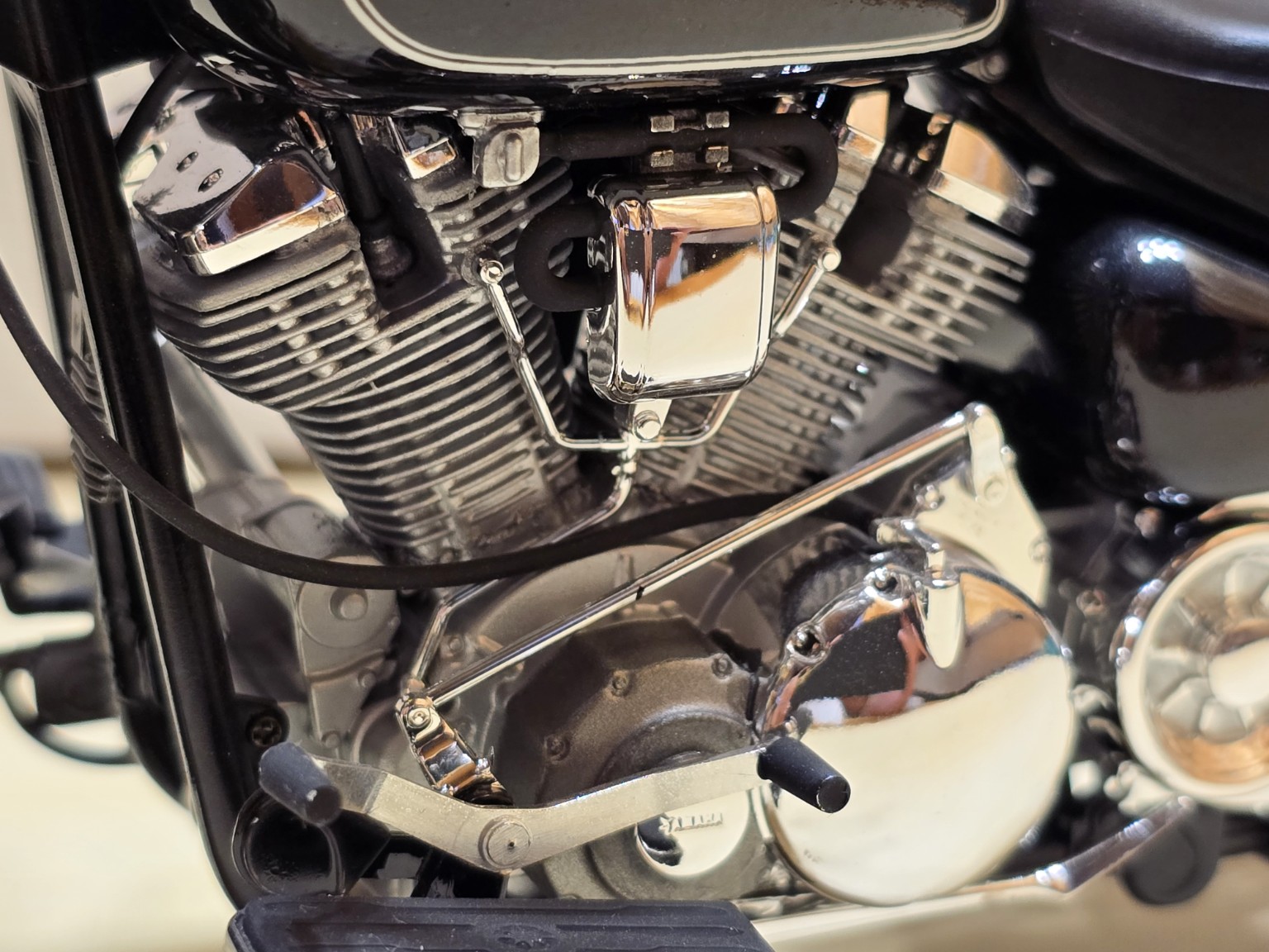 Yamaha Wild Star - detail motora a radenia